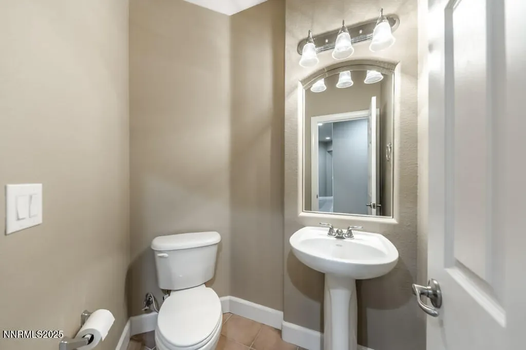 3240 Quartzite Reno NV 89523