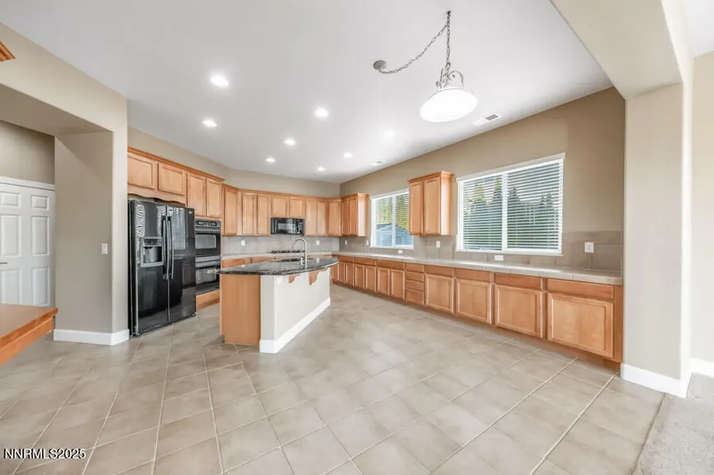 3240 Quartzite Reno NV 89523