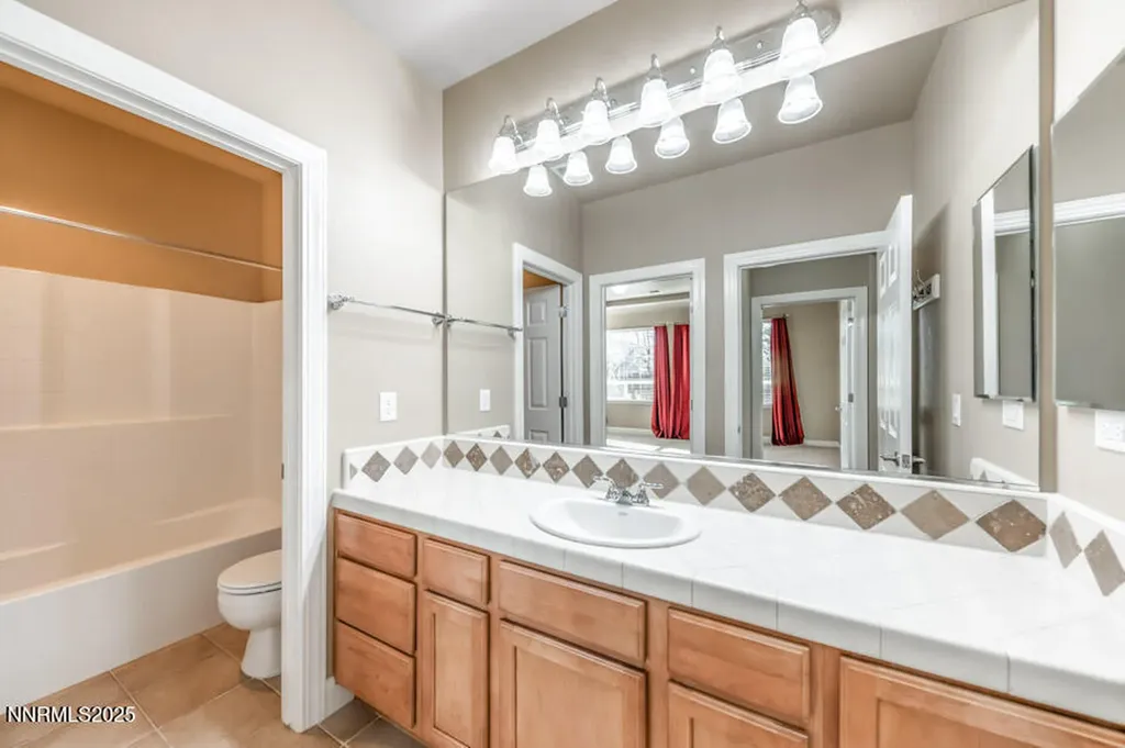 3240 Quartzite Reno NV 89523