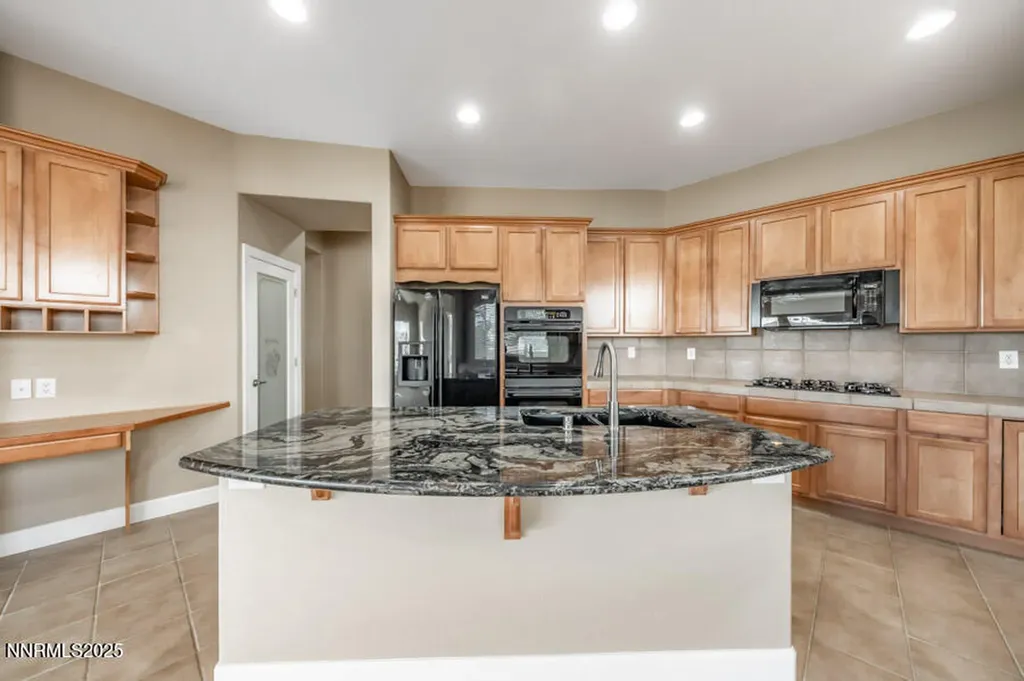 3240 Quartzite Reno NV 89523