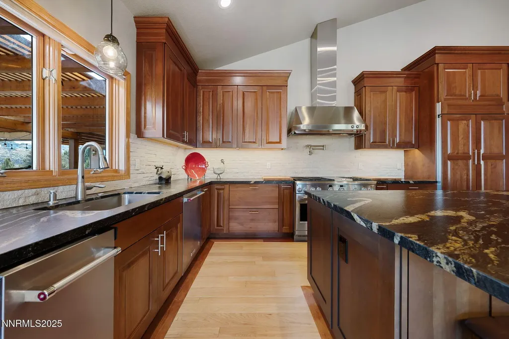 1205 Greensburg Reno NV 89509