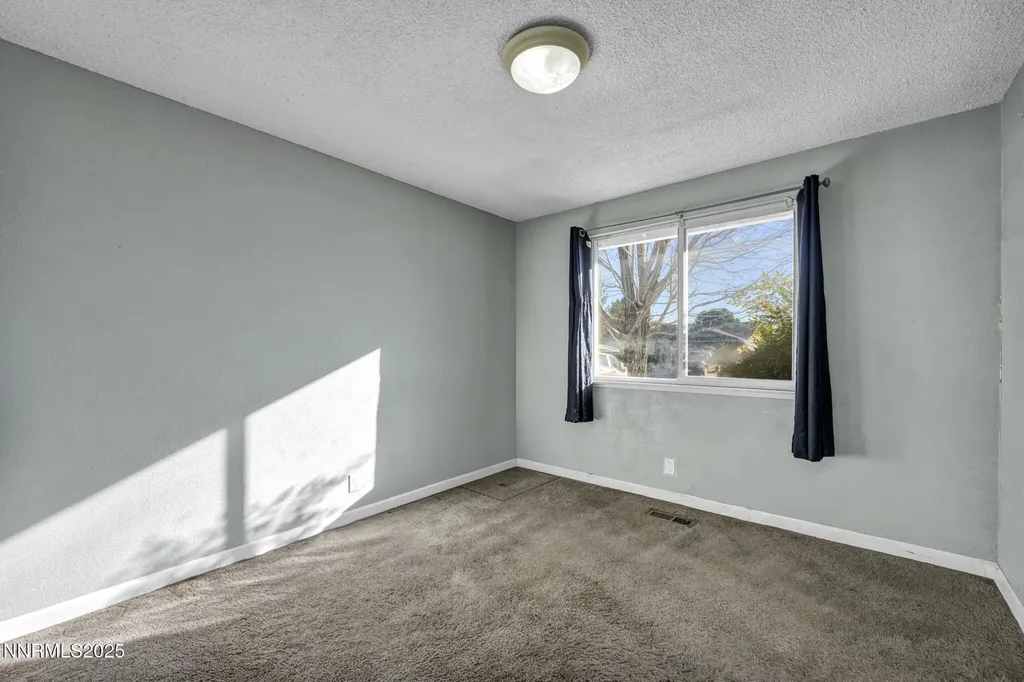 3241 Edna Sparks NV 89431