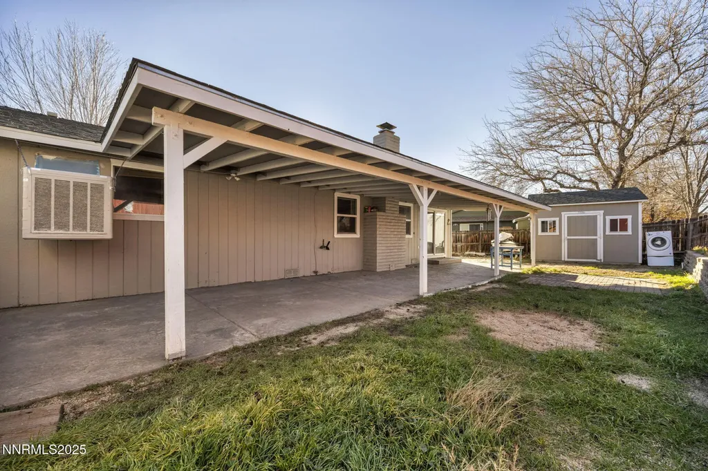 3241 Edna Sparks NV 89431