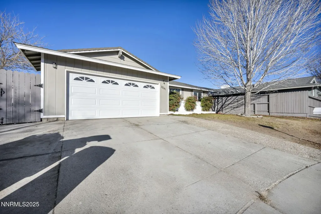 3241 Edna Sparks NV 89431