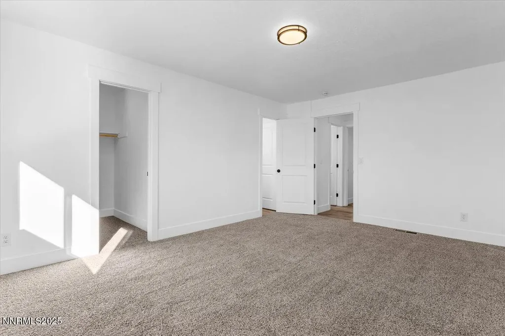 10655 Silver Spur Reno NV 89508