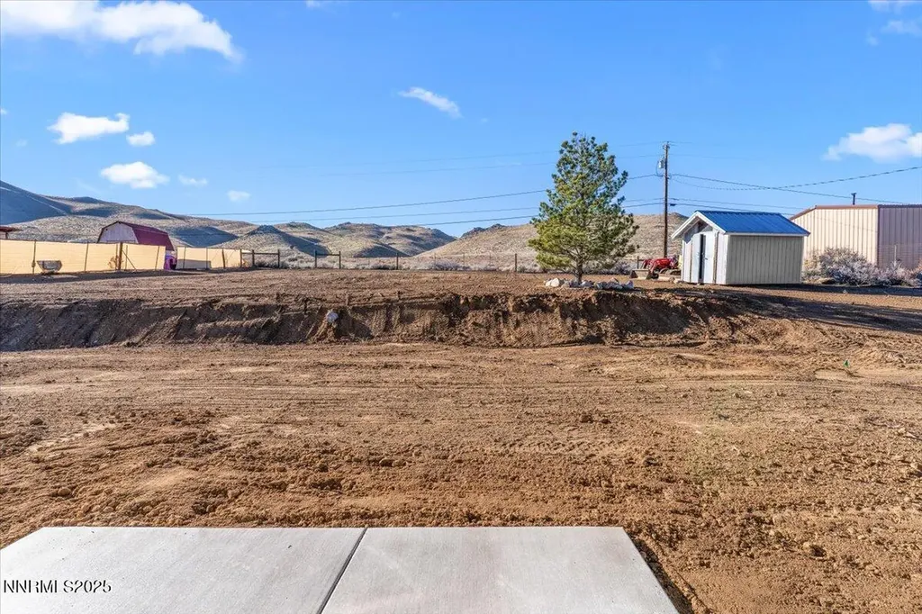 10655 Silver Spur Reno NV 89508