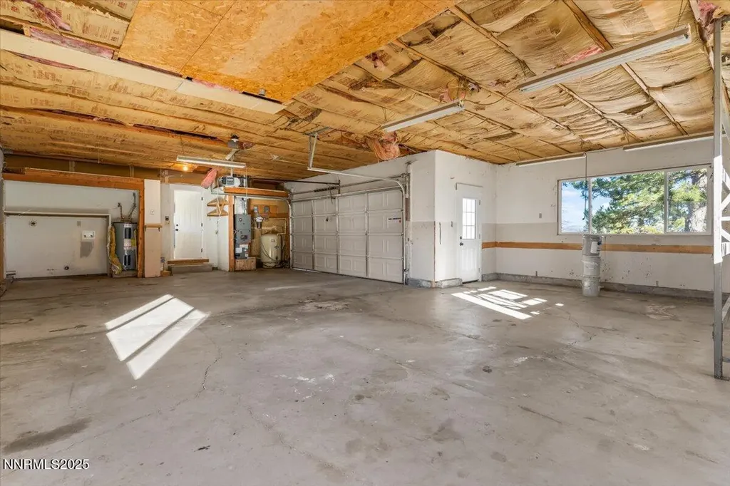 10655 Silver Spur Reno NV 89508