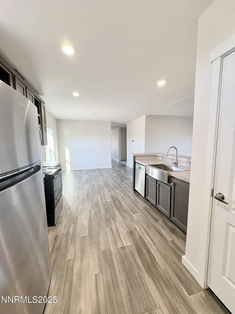 3135 Rawhide Silver Springs NV 89429