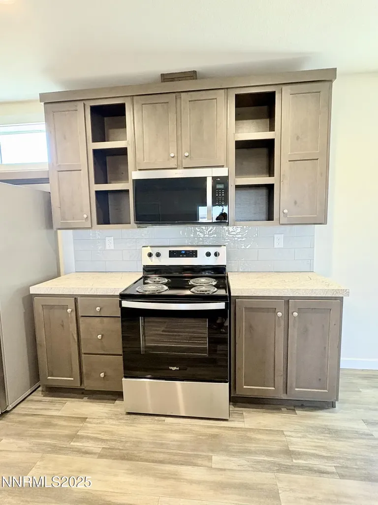 3135 Rawhide Silver Springs NV 89429