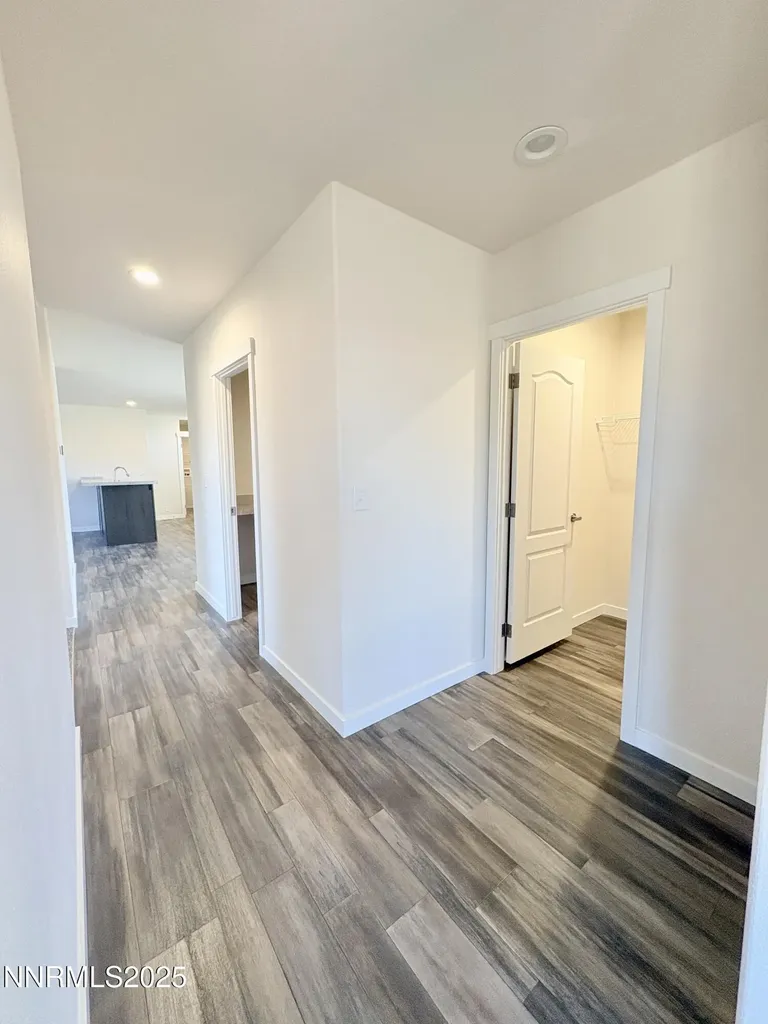 3135 Rawhide Silver Springs NV 89429