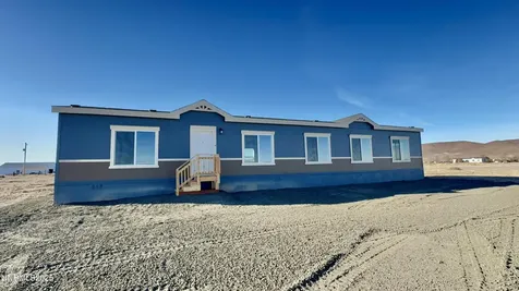 3135 Rawhide Silver Springs NV 89429
