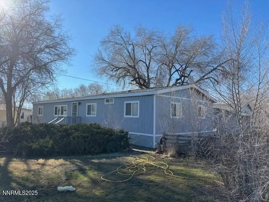 5595 Yukon Sun Valley NV 89433