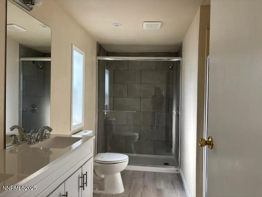 5595 Yukon Sun Valley NV 89433