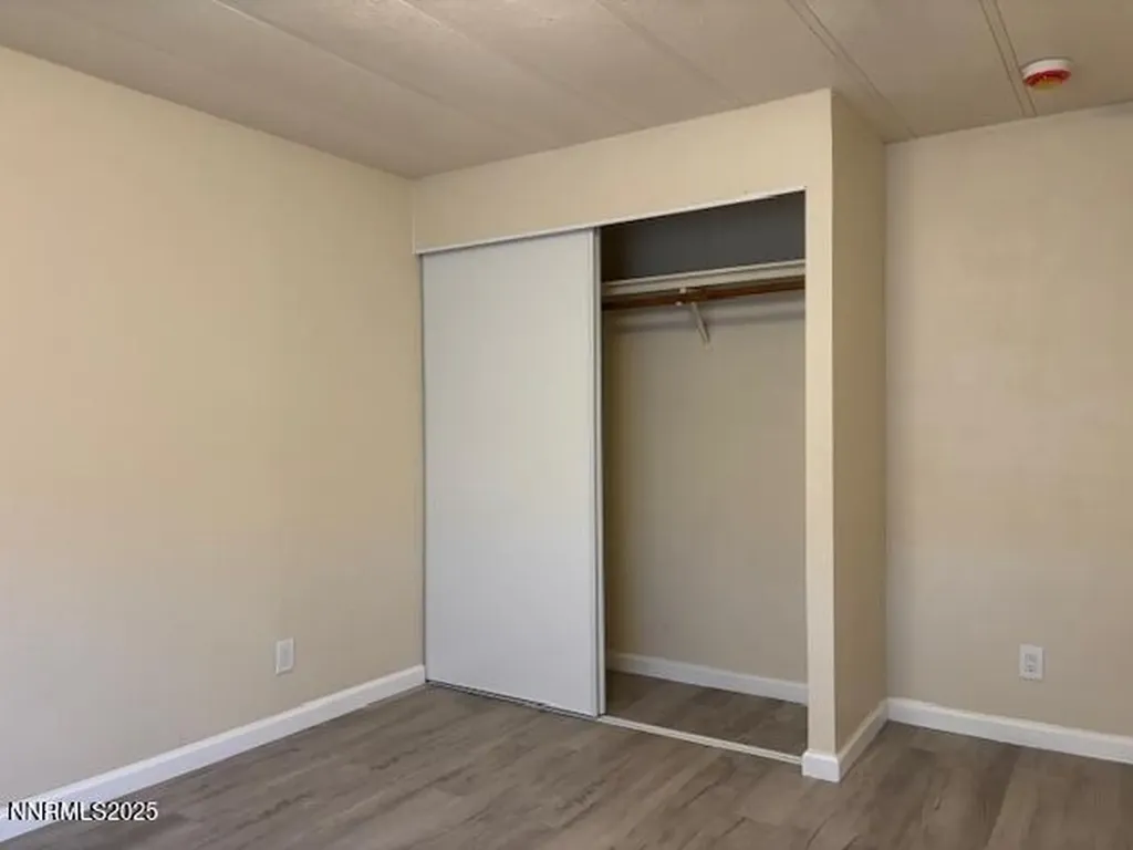 5595 Yukon Sun Valley NV 89433