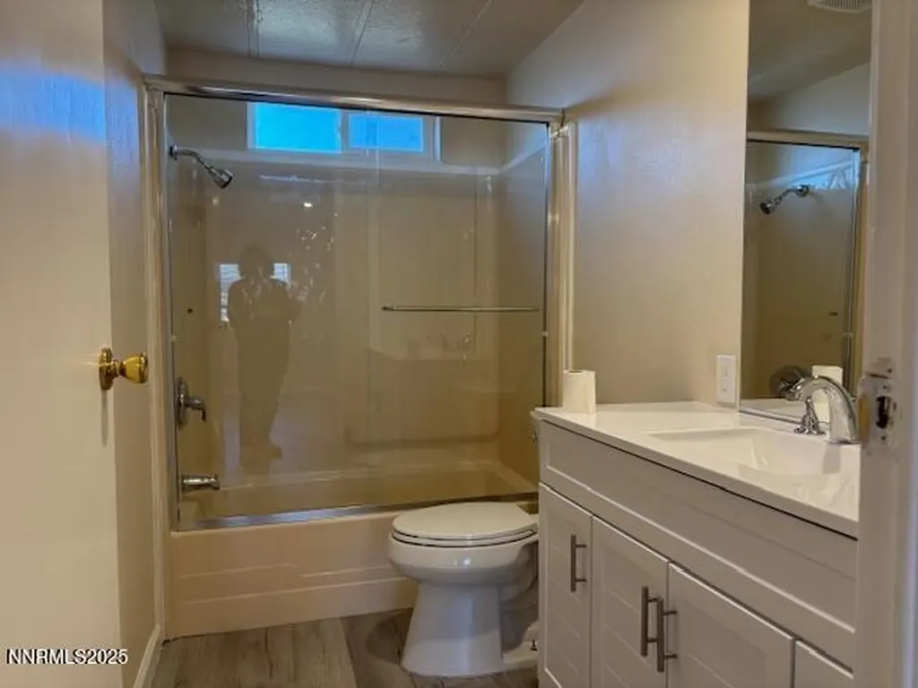 5595 Yukon Sun Valley NV 89433