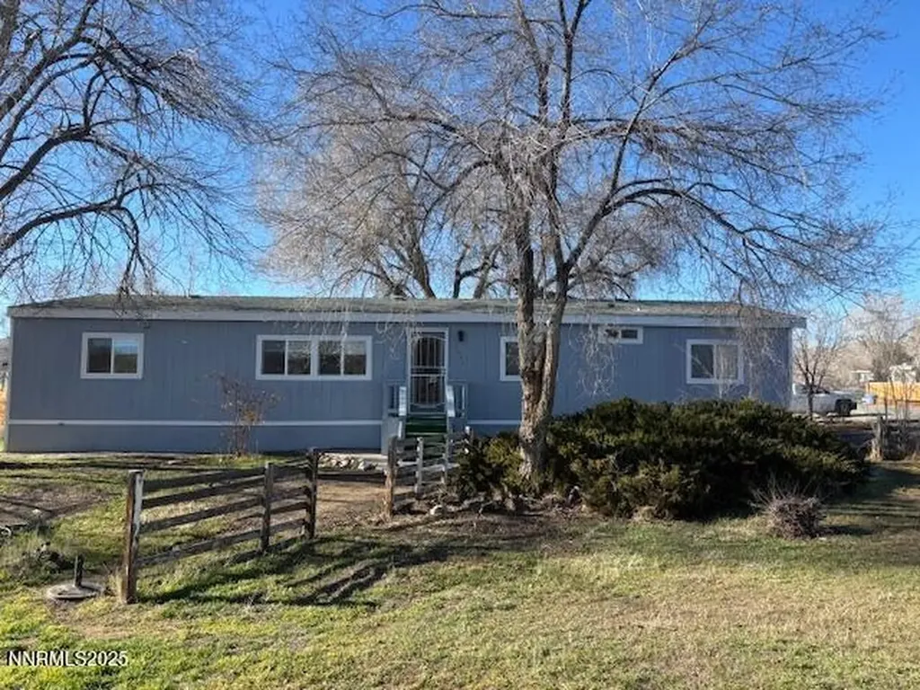 5595 Yukon Sun Valley NV 89433