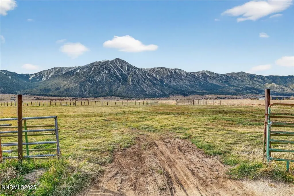 580 Nv-88 Gardnerville NV 89460