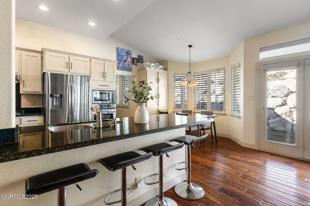 2255 Hogan Reno NV 89523