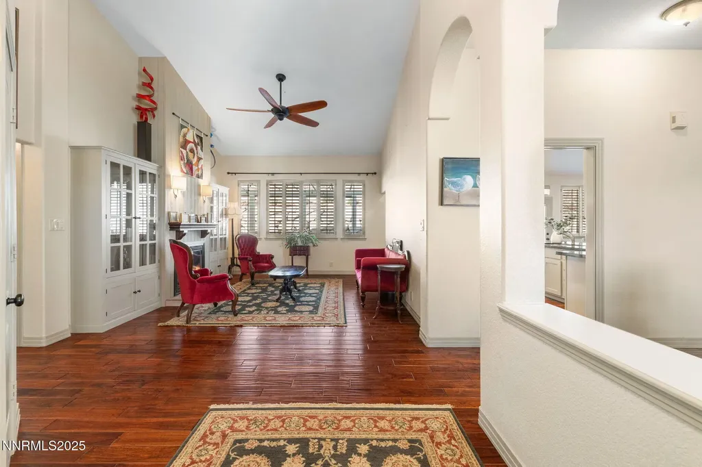 2255 Hogan Reno NV 89523