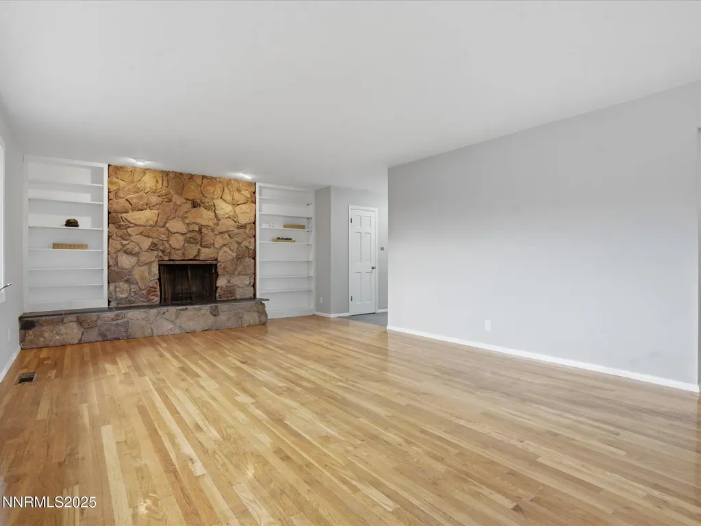 960 12th Reno NV 89503