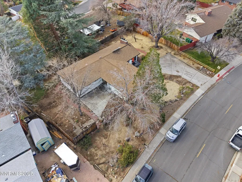 960 12th Reno NV 89503