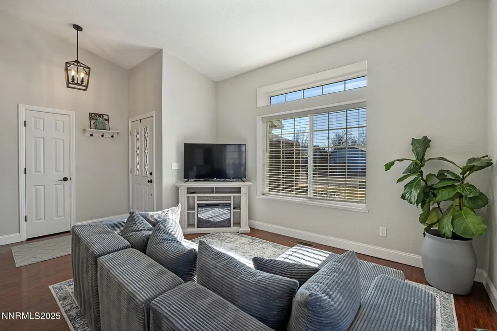 1410 Purple Sage Gardnerville NV 89460