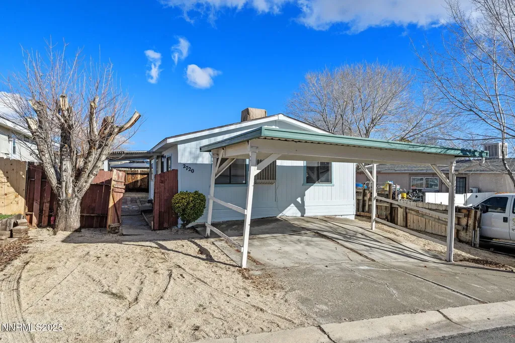 2720 Dahlia Reno NV 89512