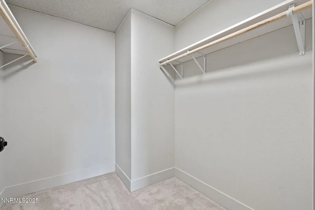 2720 Dahlia Reno NV 89512