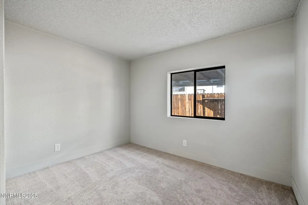 2720 Dahlia Reno NV 89512