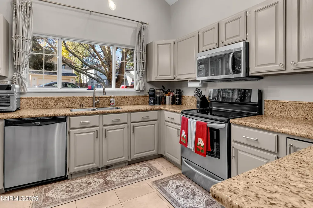 3900 Cashill Reno NV 89509
