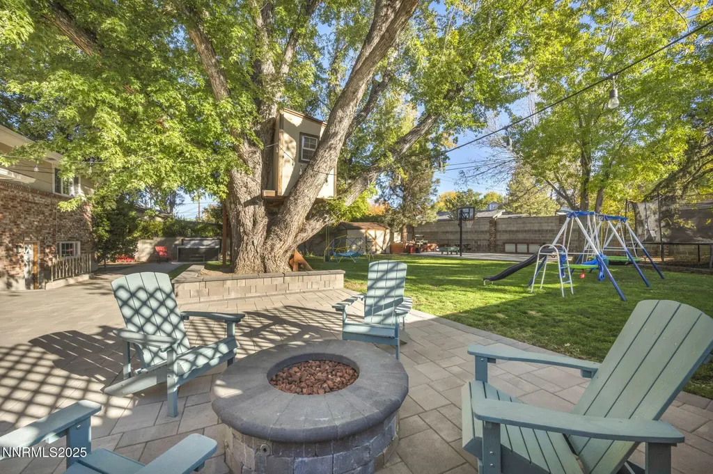 1760 Marla Reno NV 89509