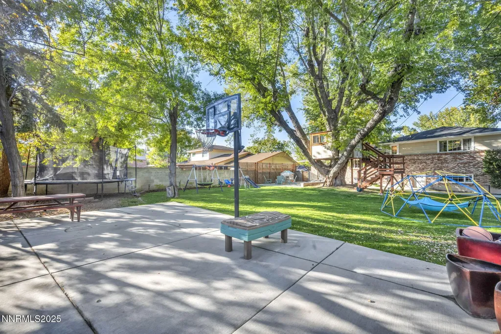 1760 Marla Reno NV 89509