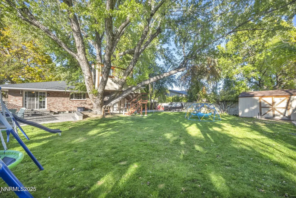 1760 Marla Reno NV 89509