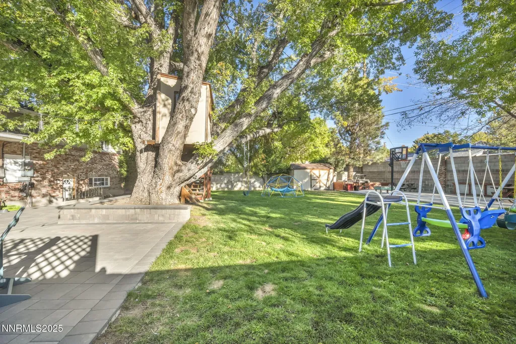 1760 Marla Reno NV 89509