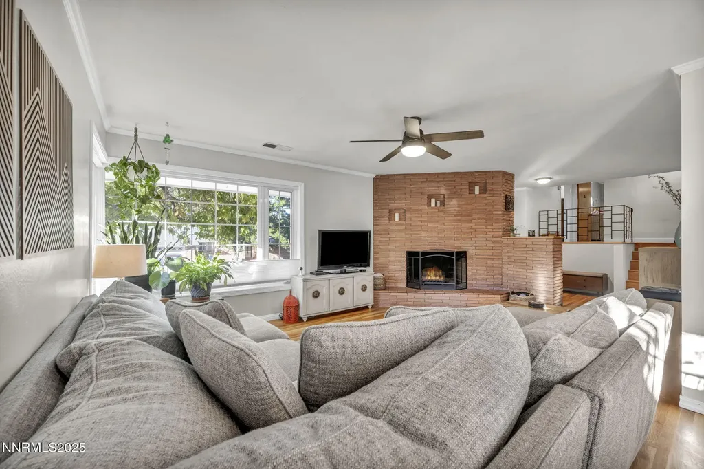 1760 Marla Reno NV 89509