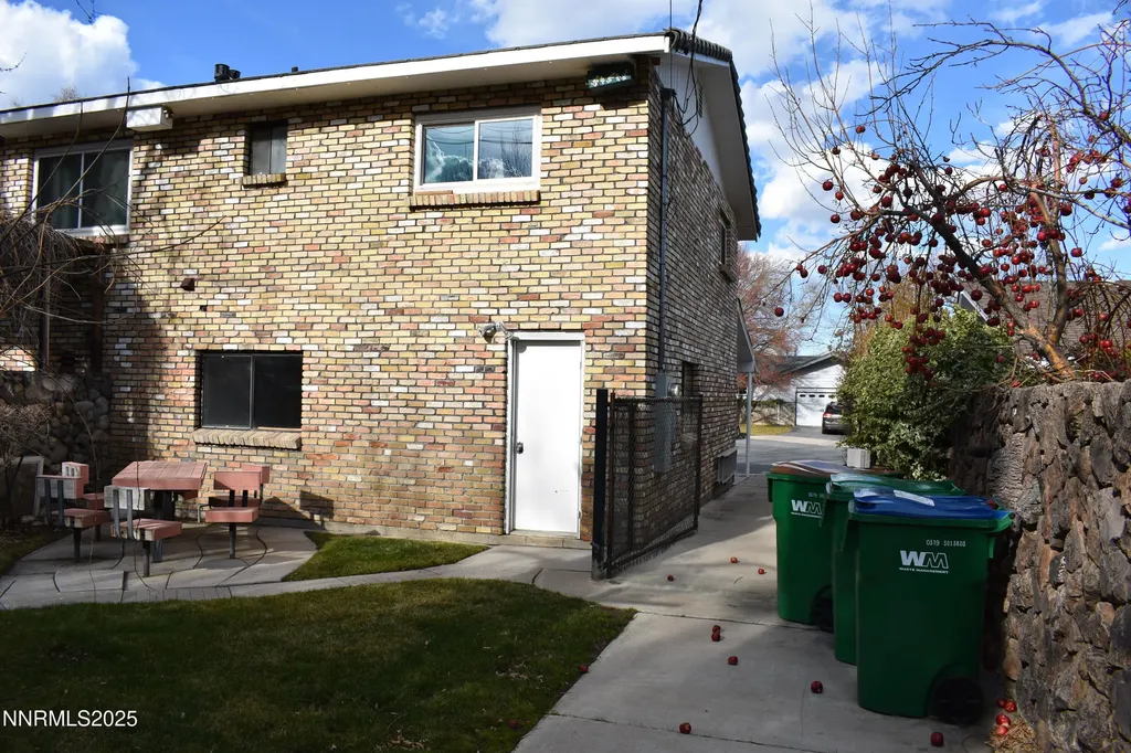 1315 4th Carson City NV 89703