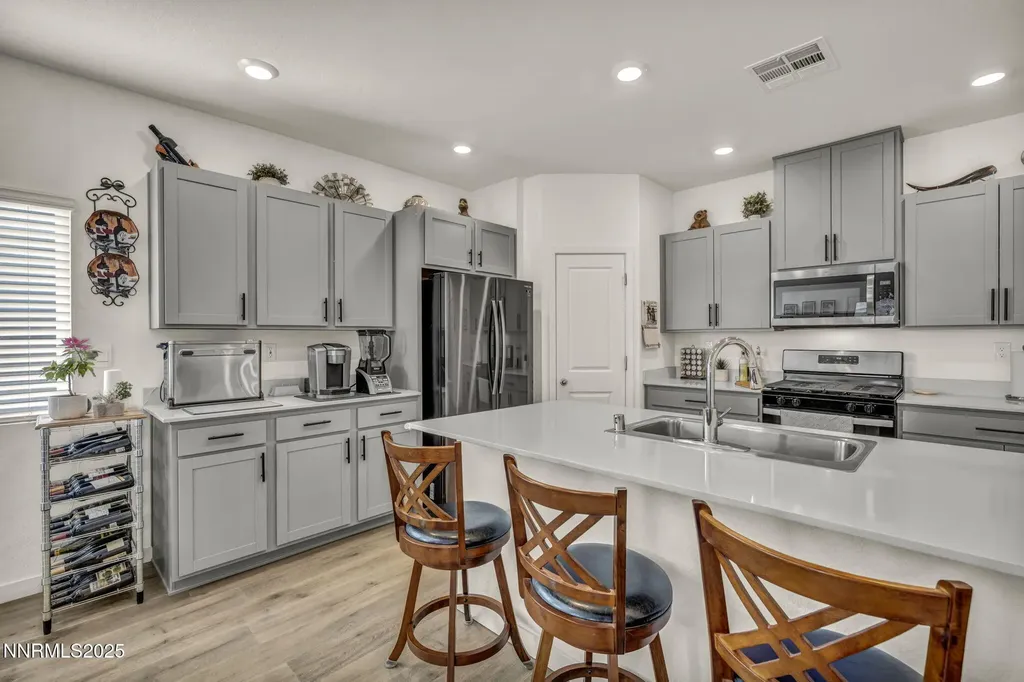 167 Butte Creek Dayton NV 89403
