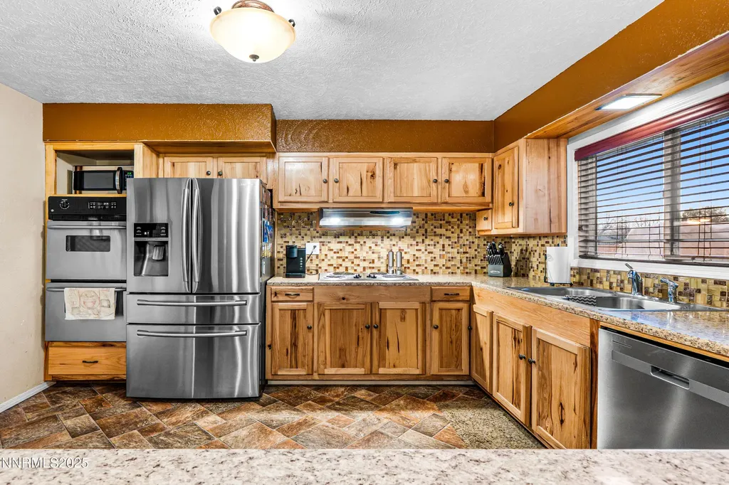 1564 Mizpah Winnemucca NV 89445