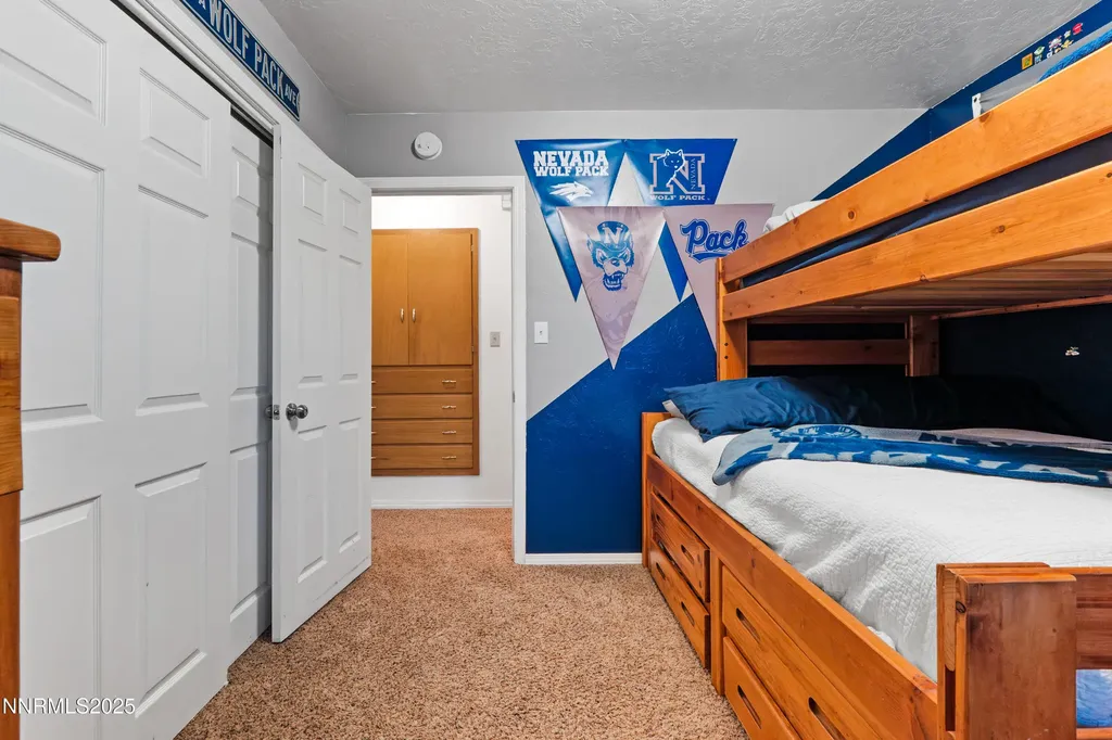 1564 Mizpah Winnemucca NV 89445