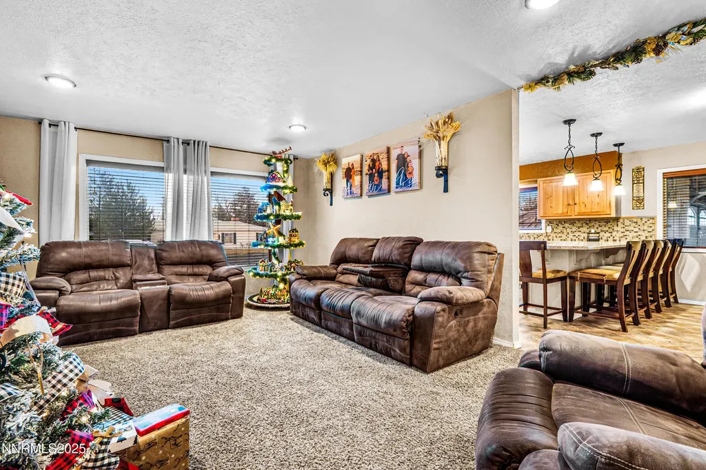 1564 Mizpah Winnemucca NV 89445