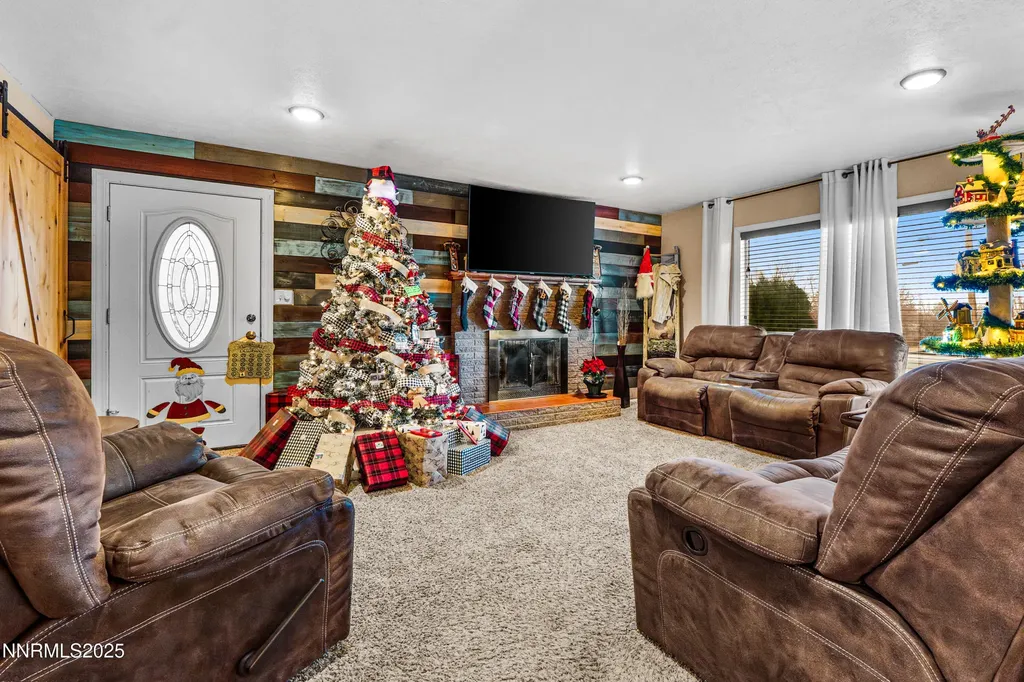 1564 Mizpah Winnemucca NV 89445