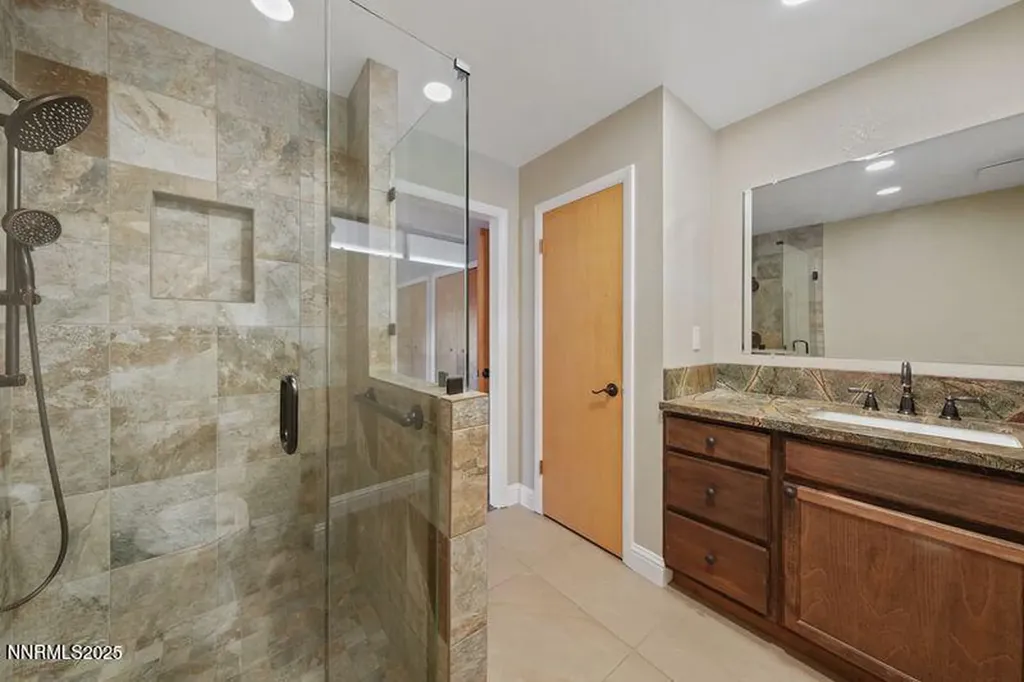 3533 Hidden Valley Reno NV 89502