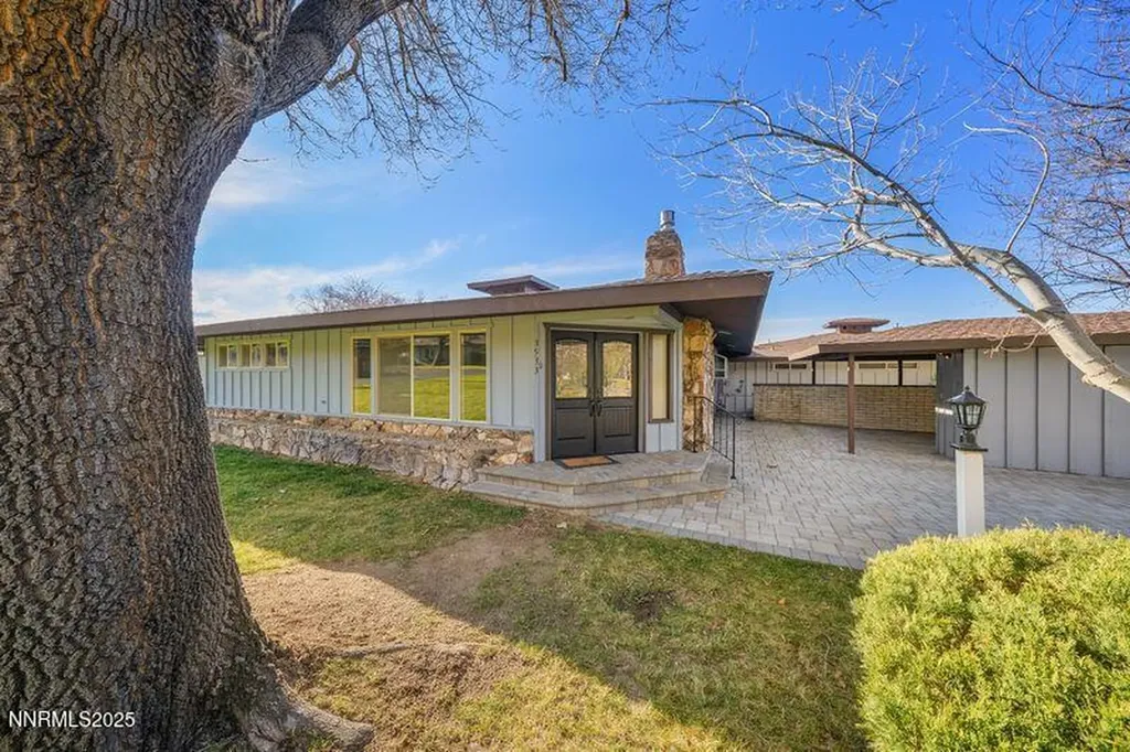 3533 Hidden Valley Reno NV 89502