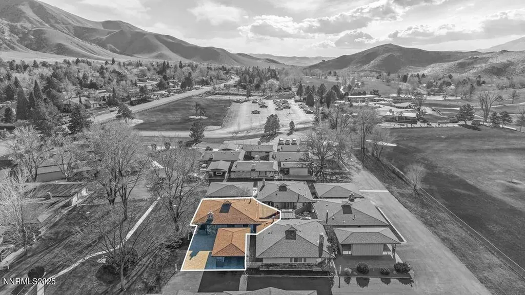 3533 Hidden Valley Reno NV 89502