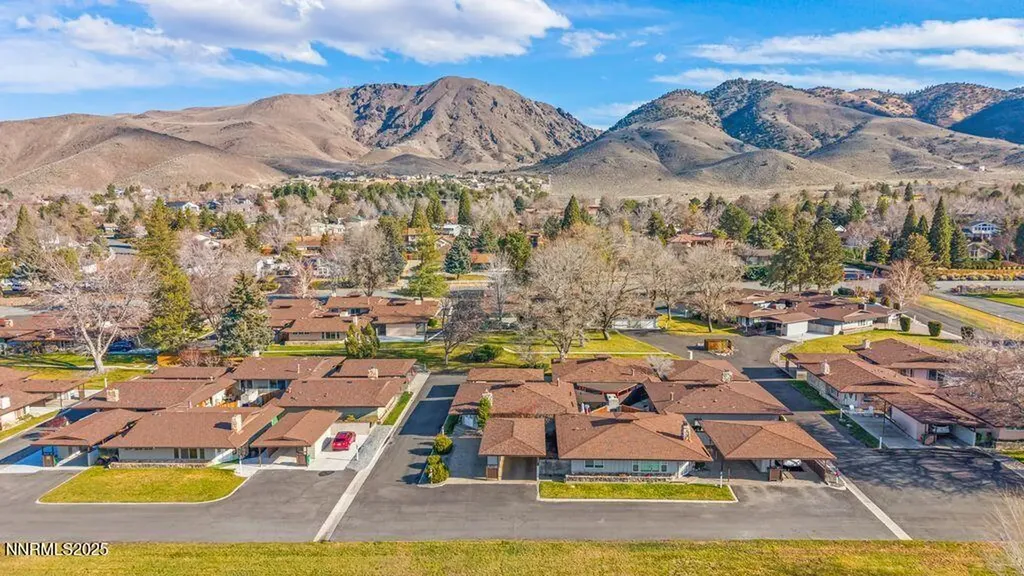 3533 Hidden Valley Reno NV 89502