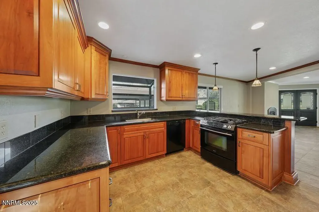 3533 Hidden Valley Reno NV 89502