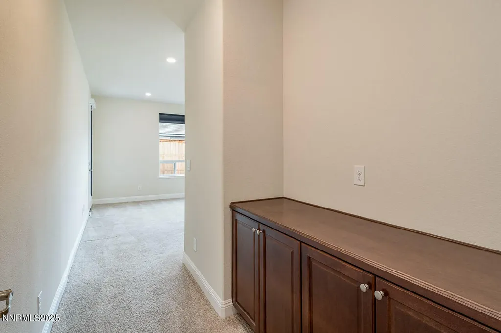 1023 Carico Valley Sparks NV 89441