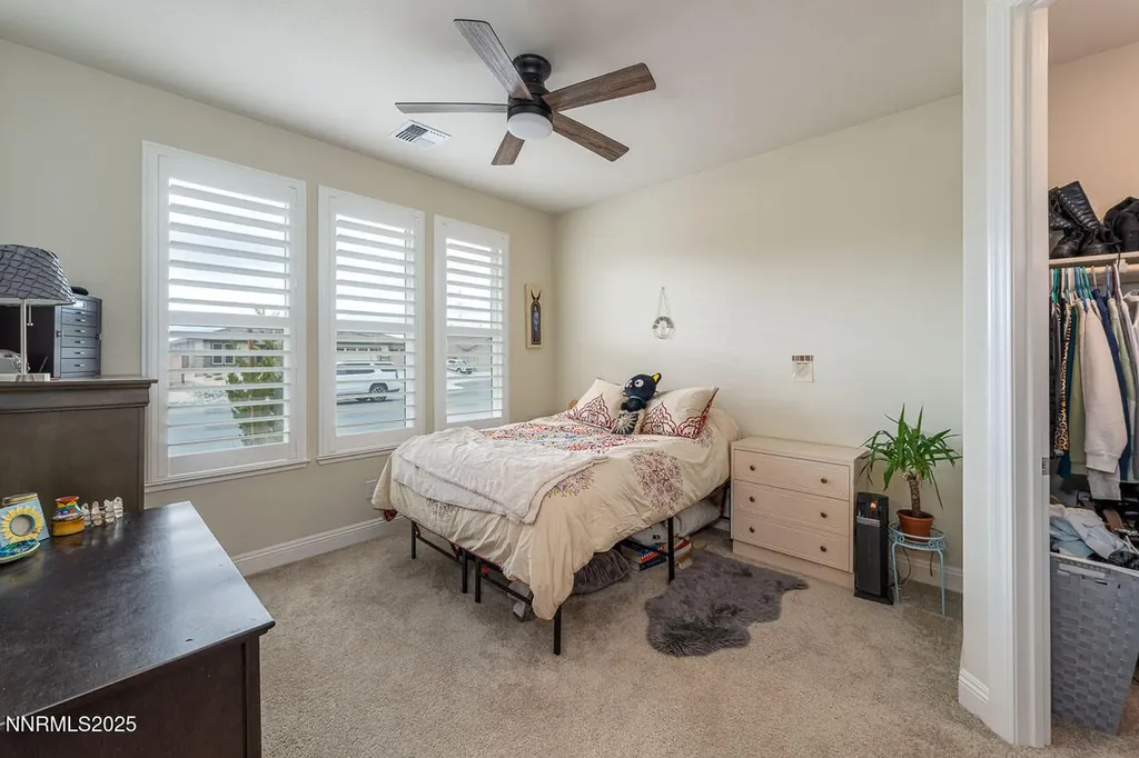 1023 Carico Valley Sparks NV 89441