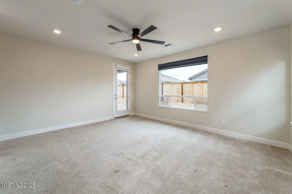 1023 Carico Valley Sparks NV 89441