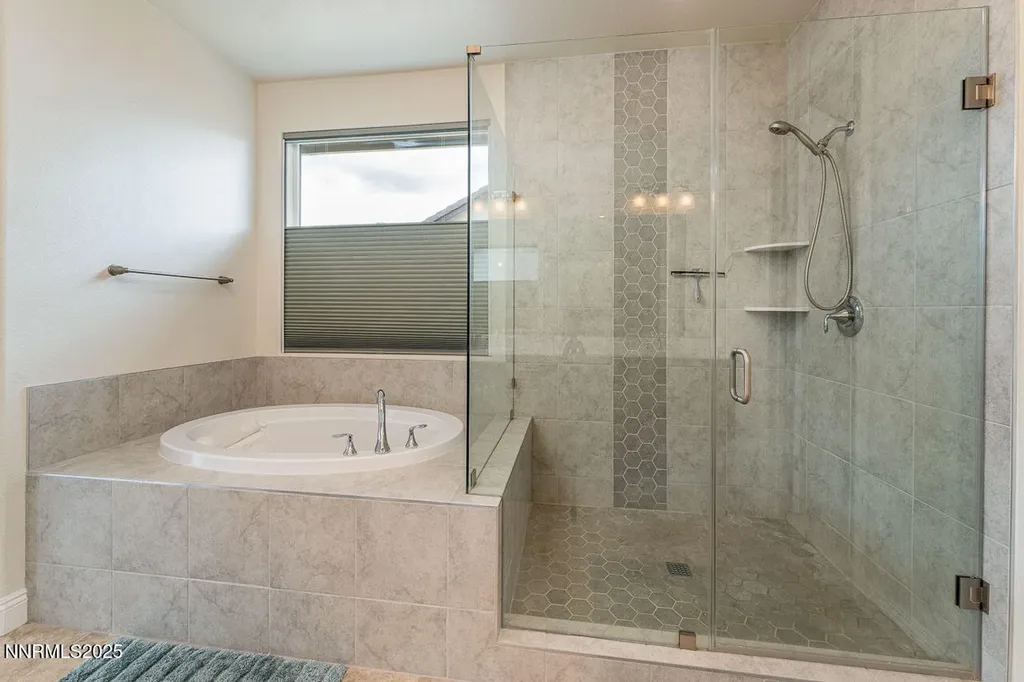 1023 Carico Valley Sparks NV 89441